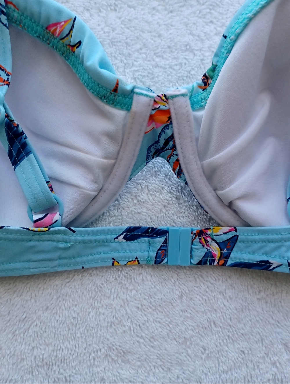 Lascana Hibiscus Print Underwire Bikini Top, Size 34B - Picture 10 of 14